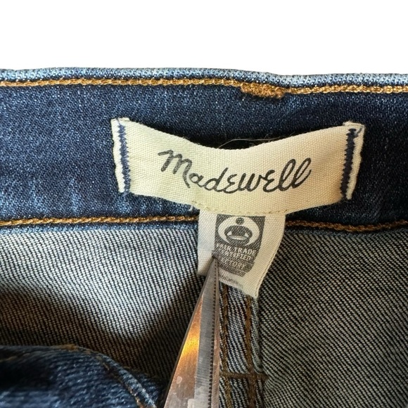Madewell Kick out Mid Rise Women’s Jeans Size 33 Medium Wash - Picture 3 of 10